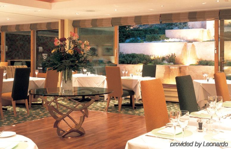 รีเจนซี พาร์ค โฮเต็ล Hotel ทัตแชม ร้านอาหาร รูปภาพ
